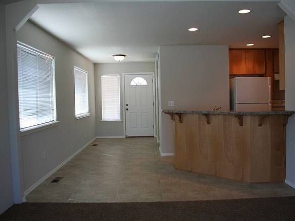 Kitchen & Breakfast Nook