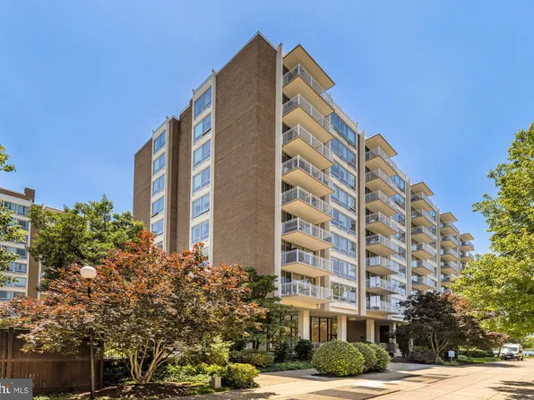 1425 4th St SW APT A315, Washington, DC 20024
