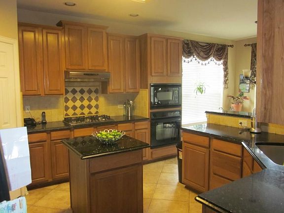 2nd image of 2305 Senna Hills Ln