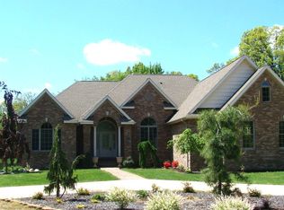 6812 Farm Ln, Jackson, MI 49201