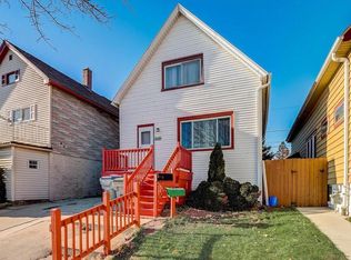 2419 S 5th St, Milwaukee, WI 53207