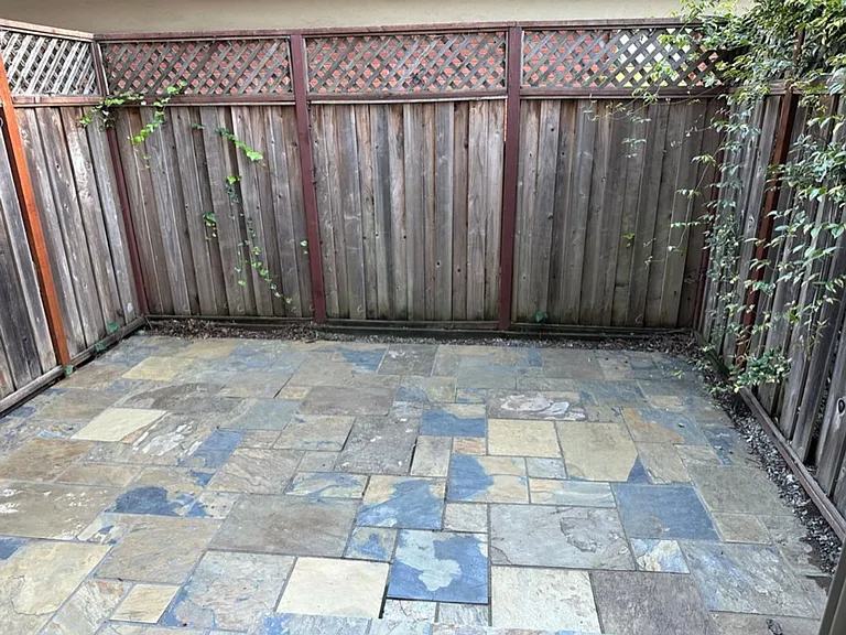 19 Pixley Ave — Photo 7