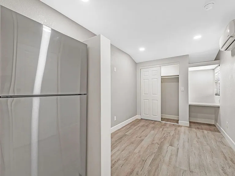 5149 Poncho Cir — Photo 13