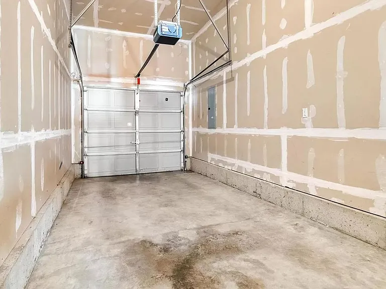 3920 Folsom Ave — Photo 16