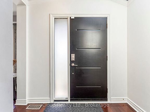 5th image of 43 Ferndale Cres