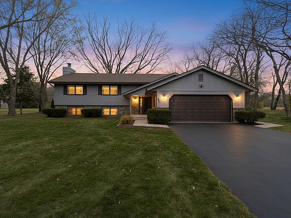 2nd image of 4761 Huxley Dr