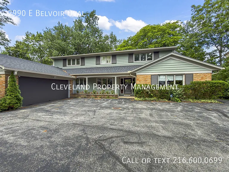 2990 E Belvoir Oval — Photo 2