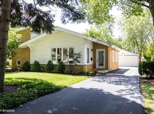 206 S Madison St, Hinsdale, IL 60521