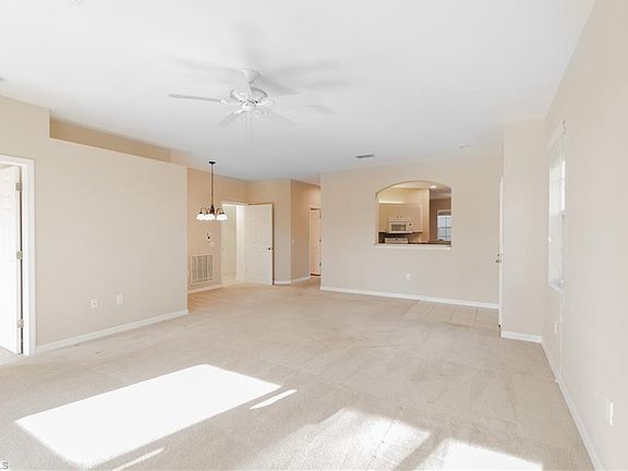 2nd image of 20081 Seagrove St Unit 901