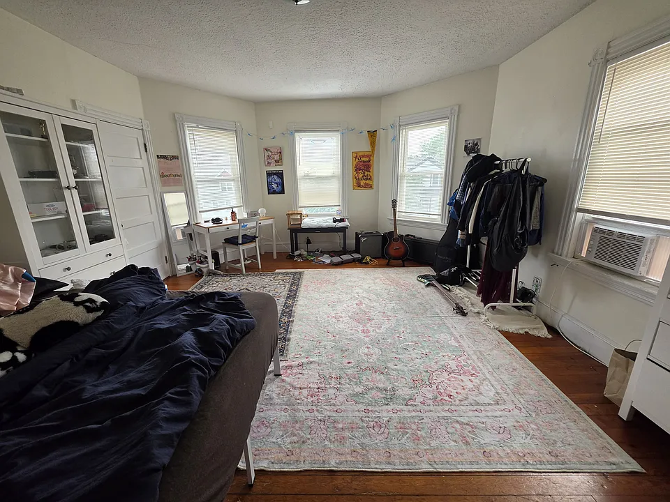 212 Power St #2