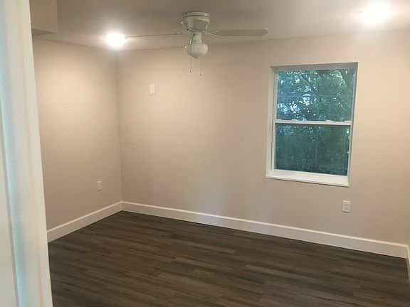 5th image of 4700 46th Ave N #A