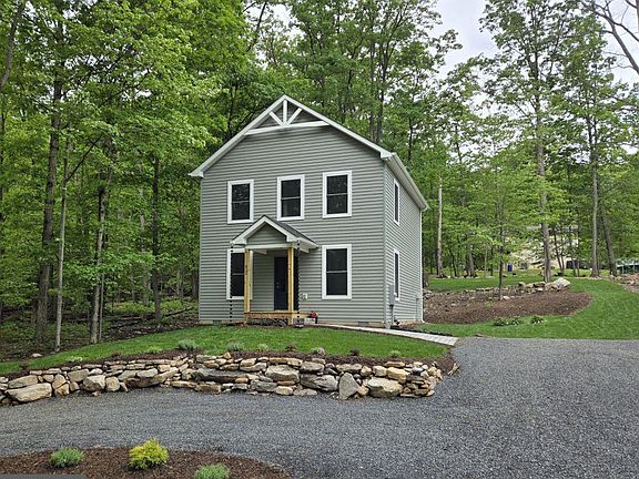 2nd image of 825 Panther Dr