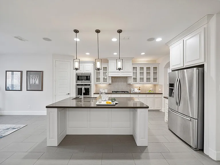 2805 Walnut Creek Ln — Photo 32