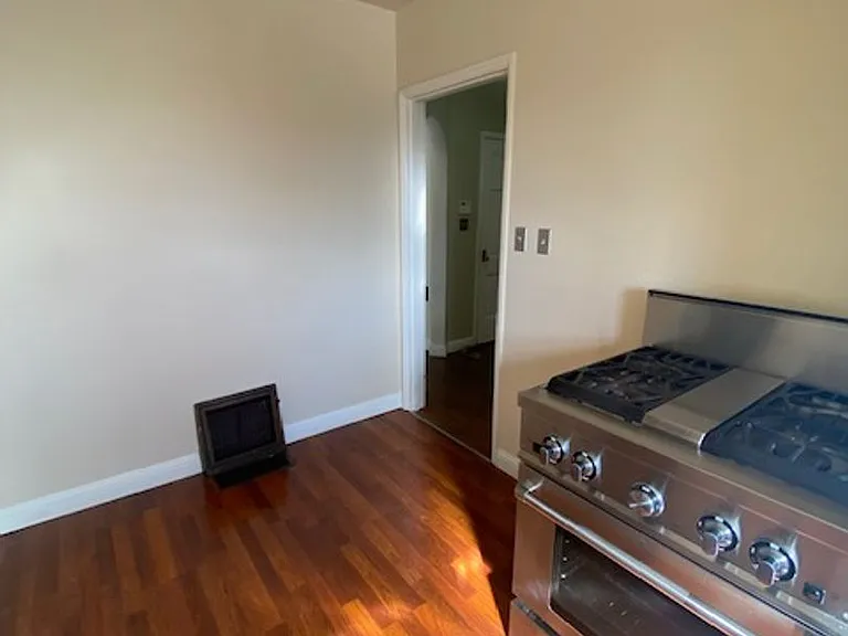 32 Alameda Ave — Photo 11