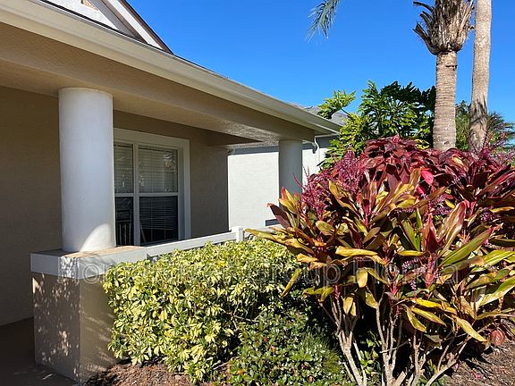 2nd image of 27325 Edenfield Dr