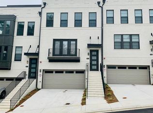 882 Stone Crest Rd, Atlanta, GA 30324