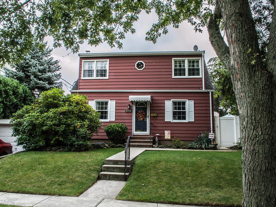 1st image of 132 Gurley Ave