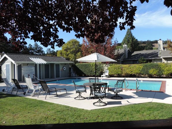 9 Vanessa Ct W