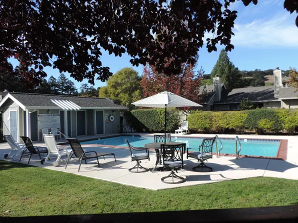 9 Vanessa Ct W, Napa, CA 94558