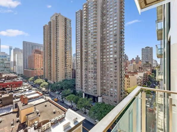 501 East 74th Street image 14 of 14