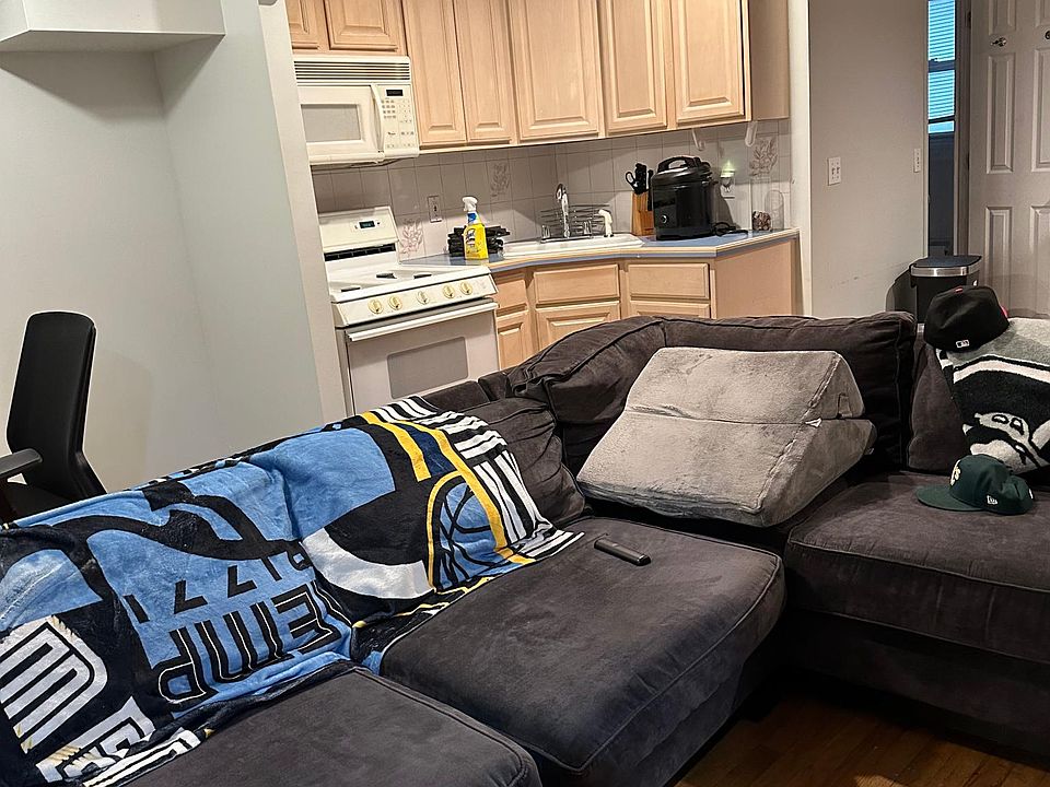 2nd image of 244 Huntington Ave