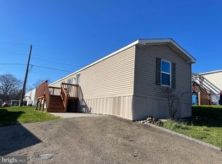 46 Park Ln, Holtwood, PA 17532
