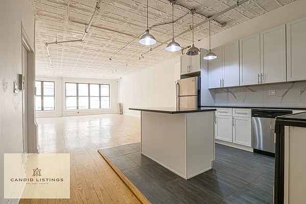 Rented by Candid Listings LLC | media 18