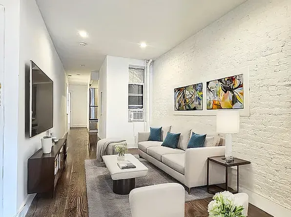 73 2nd Ave APT 5, New York, NY 10003