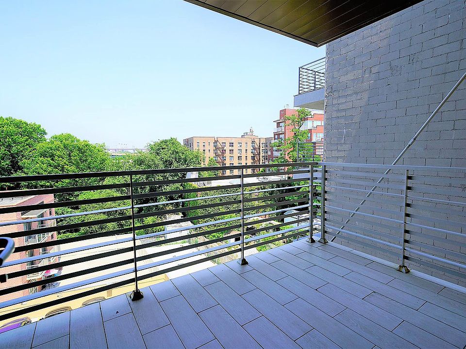 1st image of 23-15 Astoria Blvd #5R