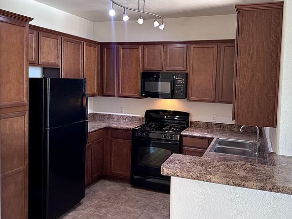 2nd image of 29606 N TATUM Boulevard #207