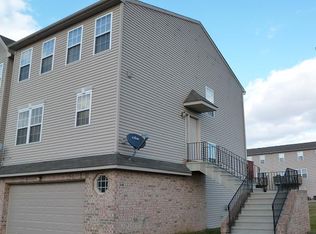 2420 Gillian Ln, Easton, PA 18040