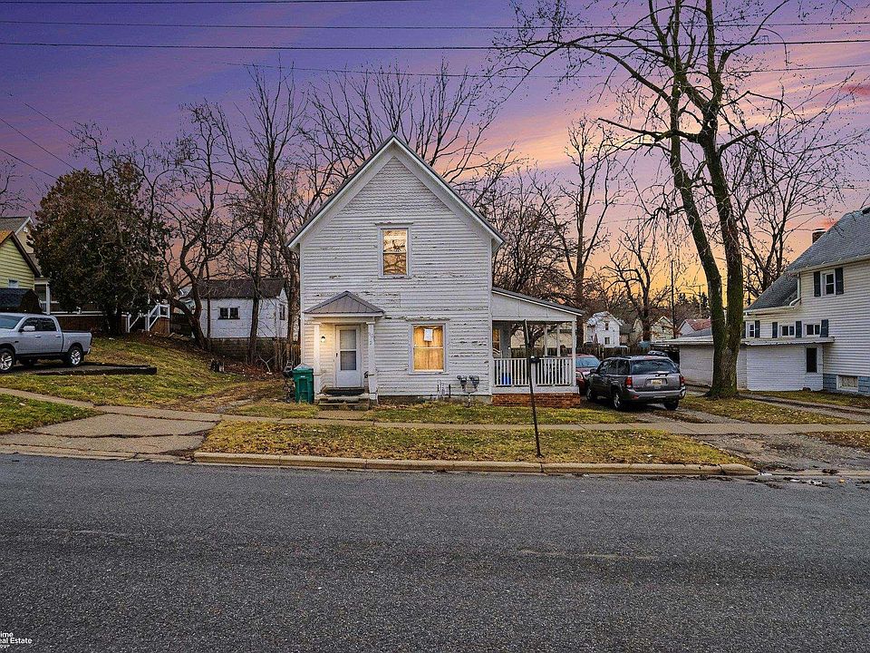 1st image of 512 Bradley St