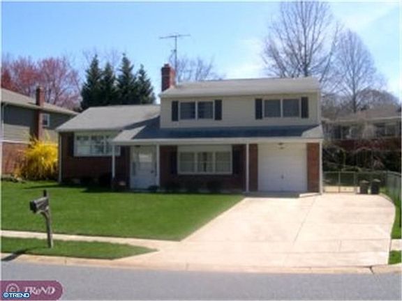 2nd image of 4 Duvall Ct