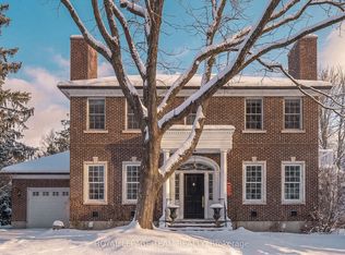 140 Howick St, Ottawa, ON K1M0G8