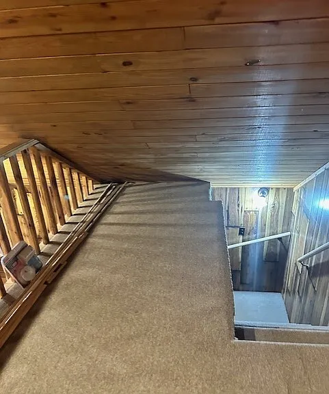 440 Shadow Ln — Photo 16