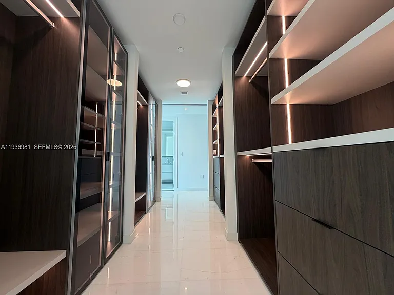 300 Biscayne Boulevard Way #3201 — Photo 10