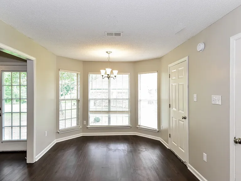 7576 Delta Lakes Blvd — Photo 5