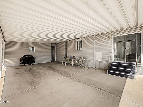 4th image of 111 S GREENFIELD Road #724