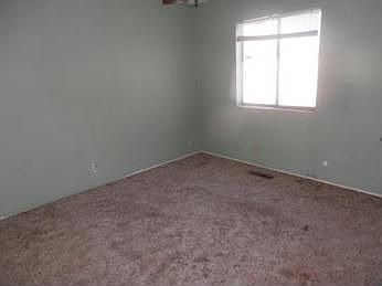 5th image of 710-185 Muskrat Dr
