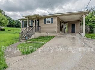 616 Elm St SW, Bessemer, AL 35022