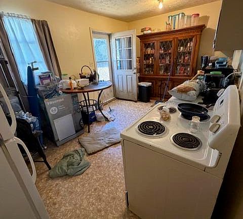 5th image of 400 Tuskeegee Drive