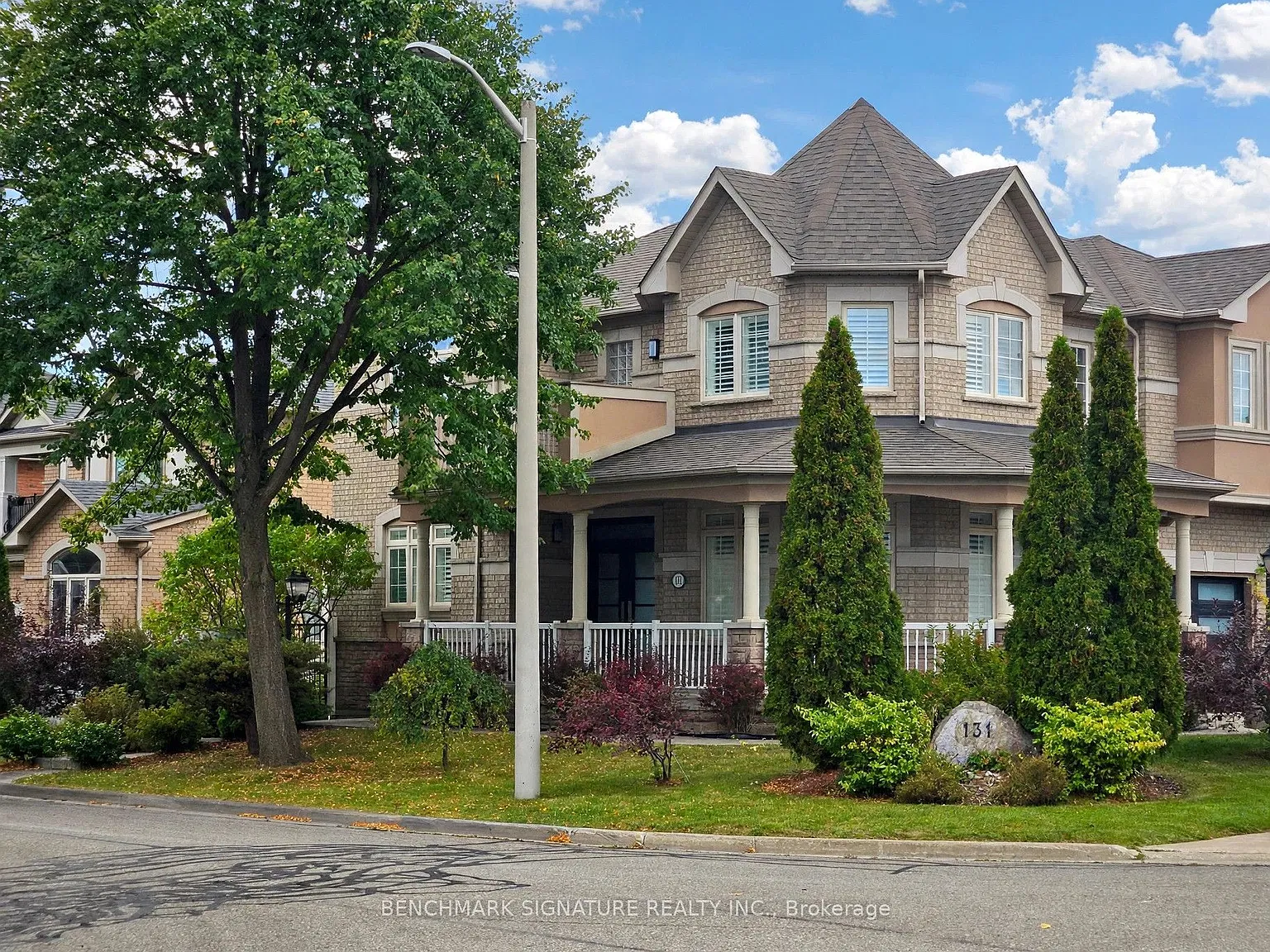 5 bed, $6,000 — Photo 2