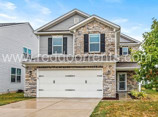 6114 Pebblebrooke Rd, Whitestown, IN 46075