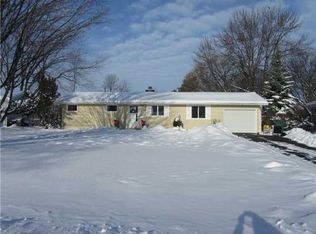 139 Fairfield Dr, Rochester, NY 14620