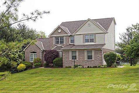 Brick wrap and maintenance free exterior.