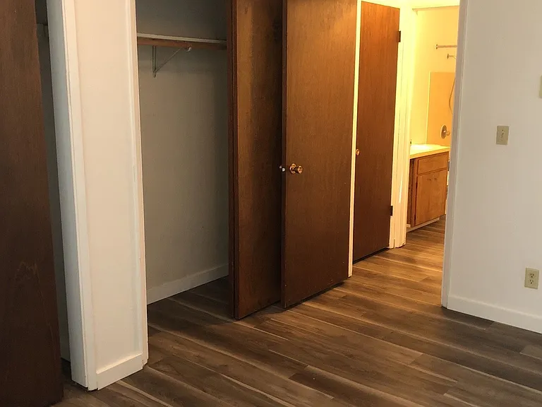 435 NE Kamiaken St — Photo 20
