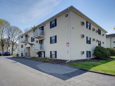 15 Houghton St APT 8, Worcester, MA, 01604