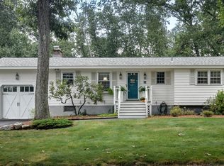 36 Gregory Rd, Holliston, MA 01746