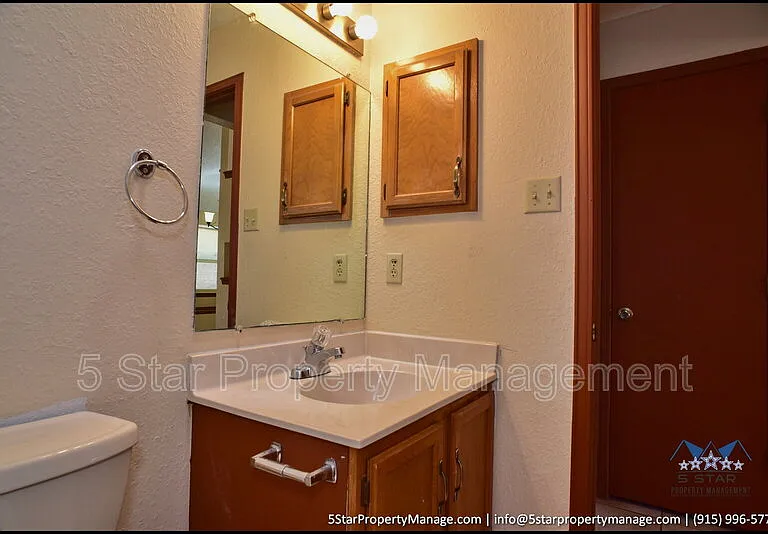 11645 Gordon Cooper Ln — Photo 34
