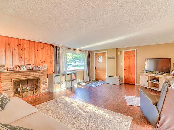 5th image of 164 Inwood Blvd